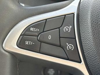 DACIA JOGGER 1.6 Hev Extreme 5Dr Auto