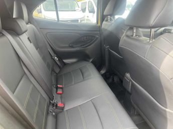 TOYOTA YARIS CROSS 1.5 Hybrid Premiere Edition Awd 5Dr Cvt