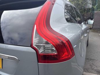 VOLVO XC60 D5 [220] Se Lux Nav 5Dr Awd Geartronic