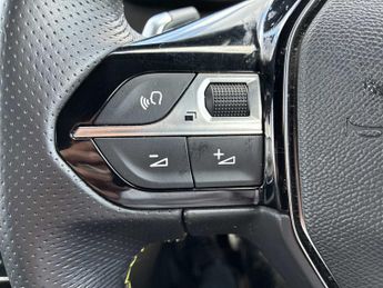 PEUGEOT 2008 1.2 Puretech 130 Gt 5Dr Eat8