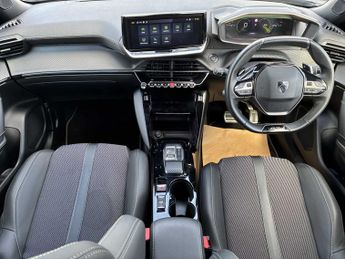 PEUGEOT 2008 1.2 Puretech 130 Gt 5Dr Eat8