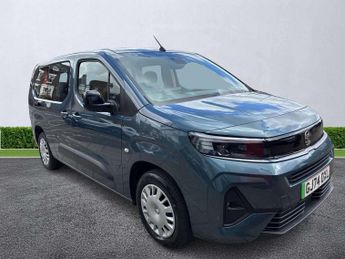 Vauxhall Combo Life 100Kw Design Xl 52Kwh 5Dr Auto [7 Seat]