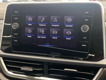 VOLKSWAGEN T-ROC 1.5 Tsi Style Suv 5Dr Petrol Dsg Euro 6 (S/S) (150 Ps)