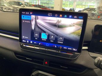 VOLKSWAGEN T-ROC 1.5 Etsi Mhev Life Suv 5Dr Petrol Hybrid Dsg Euro 6 (S/S) (150 P