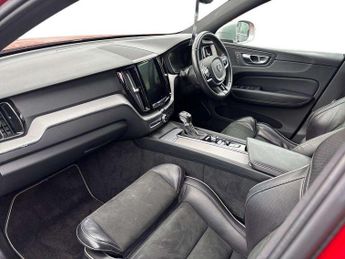 VOLVO XC60 2.0 T5 [250] R Design 5Dr Awd Geartronic