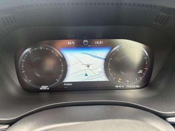 VOLVO XC60 2.0 T5 [250] R Design 5Dr Awd Geartronic