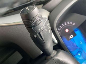 VOLVO XC60 2.0 B5P Core 5Dr Awd Geartronic