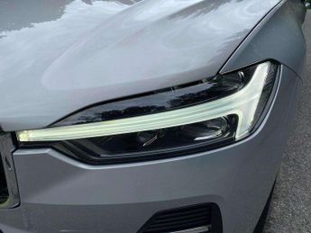 VOLVO XC60 2.0 B5P Core 5Dr Awd Geartronic