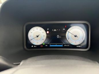 HYUNDAI KONA 64Kwh Premium Suv 5Dr Electric Auto (10.5Kw Charger) (204 Ps)