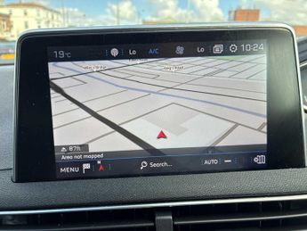 PEUGEOT 3008 1.5 Bluehdi Allure 5Dr Eat8