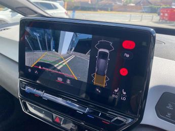 VOLKSWAGEN ID.3 Pro Performance 58Kwh Family Hatchback 5Dr Electric Auto (204 Ps