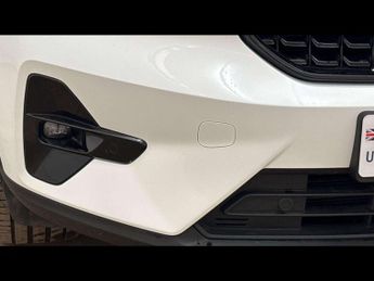 VOLVO XC40 2.0 B3P Plus Dark 5Dr Auto