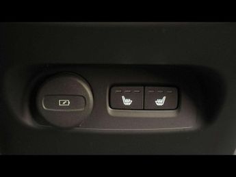 VOLVO XC40 2.0 B3P Plus Dark 5Dr Auto