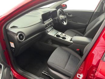 HYUNDAI KONA 64Kwh Premium Suv 5Dr Electric Auto (10.5Kw Charger) (204 Ps)