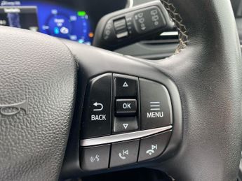 FORD KUGA 2.5H Duratec Vignale Suv 5Dr Petrol Hybrid Cvt Euro 6 (S/S) (190
