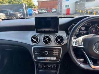MERCEDES-BENZ CLA Cla 200 Amg Line Night Edition Plus 4Dr Tip Auto