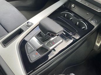 AUDI A4 2.0 Tfsi 40 S Line Estate 5Dr Petrol S Tronic Euro 6 (S/S) (204 