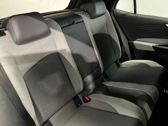 VOLKSWAGEN ID.3 Pro S 77Kwh Tour Hatchback 5Dr Electric Auto (204 Ps)