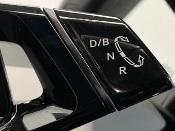 VOLKSWAGEN ID.3 Pro S 77Kwh Tour Hatchback 5Dr Electric Auto (204 Ps)