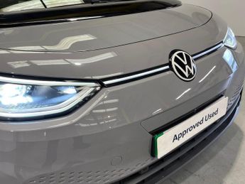 VOLKSWAGEN ID.3 Pro S 77Kwh Tour Hatchback 5Dr Electric Auto (204 Ps)