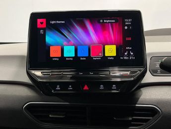 VOLKSWAGEN ID.3 Pro S 77Kwh Tour Hatchback 5Dr Electric Auto (204 Ps)