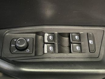 VOLKSWAGEN T-ROC 2.0 Tdi R-Line Suv 5Dr Diesel Dsg 4Motion Euro 6 (S/S) (150 Ps)