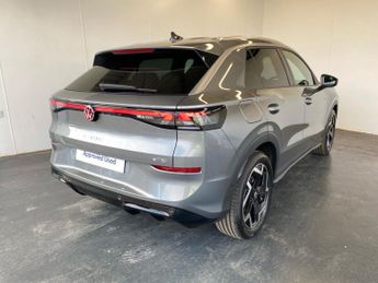 VOLKSWAGEN T-ROC 1.5 Etsi Mhev R-Line Suv 5Dr Petrol Hybrid Dsg Euro 6 (S/S) (150
