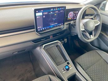 VOLKSWAGEN T-ROC 1.5 Etsi Mhev R-Line Suv 5Dr Petrol Hybrid Dsg Euro 6 (S/S) (150