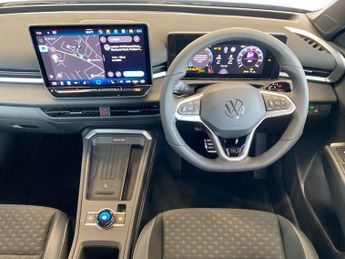 VOLKSWAGEN T-ROC 1.5 Etsi Mhev R-Line Suv 5Dr Petrol Hybrid Dsg Euro 6 (S/S) (150