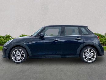 MINI HATCHBACK 1.5 Cooper Exclusive Hatchback 5Dr Petrol Steptronic Euro 6 (S/S