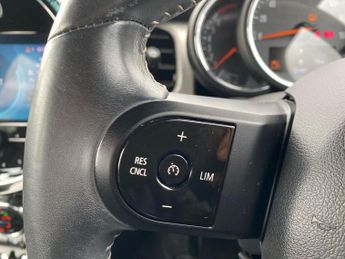 MINI HATCHBACK 1.5 Cooper Exclusive Hatchback 5Dr Petrol Steptronic Euro 6 (S/S