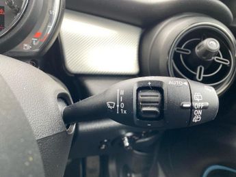MINI HATCHBACK 1.5 Cooper Exclusive Hatchback 5Dr Petrol Steptronic Euro 6 (S/S