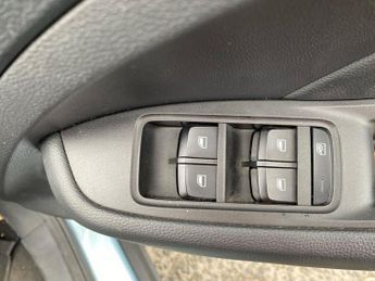 MG MOTOR UK ZS 44.5Kwh Excite Suv 5Dr Electric Auto (143 Ps)