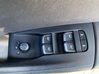AUDI Q3 1.4 Tfsi Cod Sport Suv 5Dr Petrol S Tronic Euro 6 (S/S) (150 Ps)