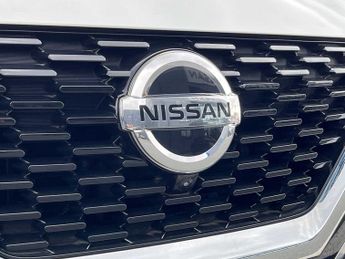NISSAN QASHQAI 1.3 Dig-T Mh 158 N-Connecta 5Dr Xtronic