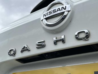 NISSAN QASHQAI 1.3 Dig-T Mh 158 N-Connecta 5Dr Xtronic