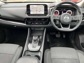 NISSAN QASHQAI 1.3 Dig-T Mh 158 N-Connecta 5Dr Xtronic