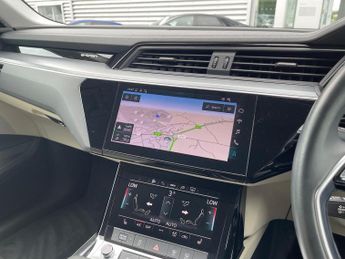 AUDI E-TRON 300Kw 55 Quattro 95Kwh Technik 5Dr Auto [22Kwch]