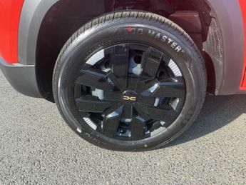 DACIA SPRING 24Kwh Extreme 100 75Kw 5Dr Auto