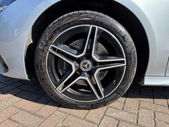 MERCEDES-BENZ CLA Cla 250E Amg Line Executive 5Dr Tip Auto