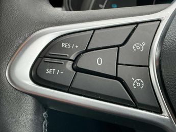 RENAULT CLIO 1.6 E-Tech Full Hybrid 145 Techno 5Dr Auto