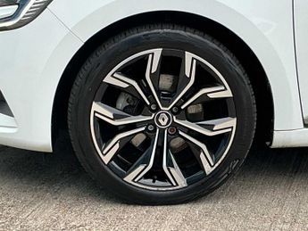 RENAULT CLIO 1.6 E-Tech Full Hybrid 145 Techno 5Dr Auto