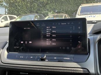 NISSAN QASHQAI 1.3 Dig-T Mh 158 N-Connecta 5Dr Xtronic