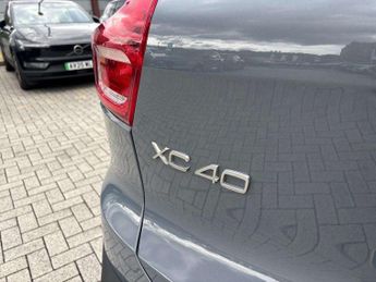 VOLVO XC40 2.0 B4P R Design 5Dr Awd Auto [7 Speed]