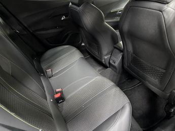 PEUGEOT 2008 1.2 Puretech Gt Suv 5Dr Petrol Eat Euro 6 (S/S) (130 Ps)