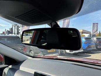 NISSAN QASHQAI 1.3 Dig-T Mh 158 N-Connecta 5Dr Xtronic