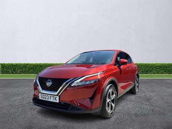 NISSAN QASHQAI 1.3 Dig-T Mh 158 N-Connecta 5Dr Xtronic