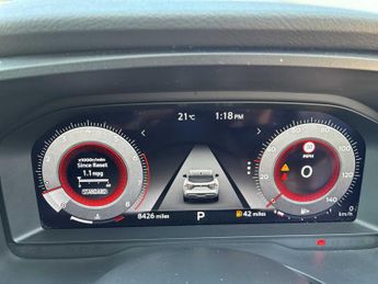 NISSAN QASHQAI 1.3 Dig-T Mh 158 N-Connecta 5Dr Xtronic