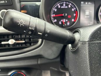 KIA PICANTO 1.0 2 5Dr Auto [4 Seats]