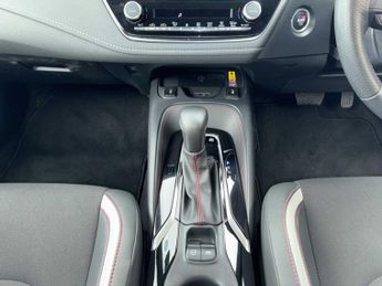 TOYOTA COROLLA 1.8 Hybrid Gr Sport 5Dr Cvt